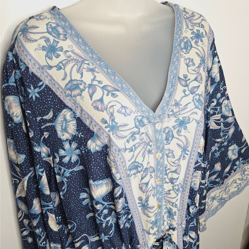 New! Aveology Avenue Maya Tunic Dress Top Floral Navy Resort Boho 26 / 28 — image 5 of 8